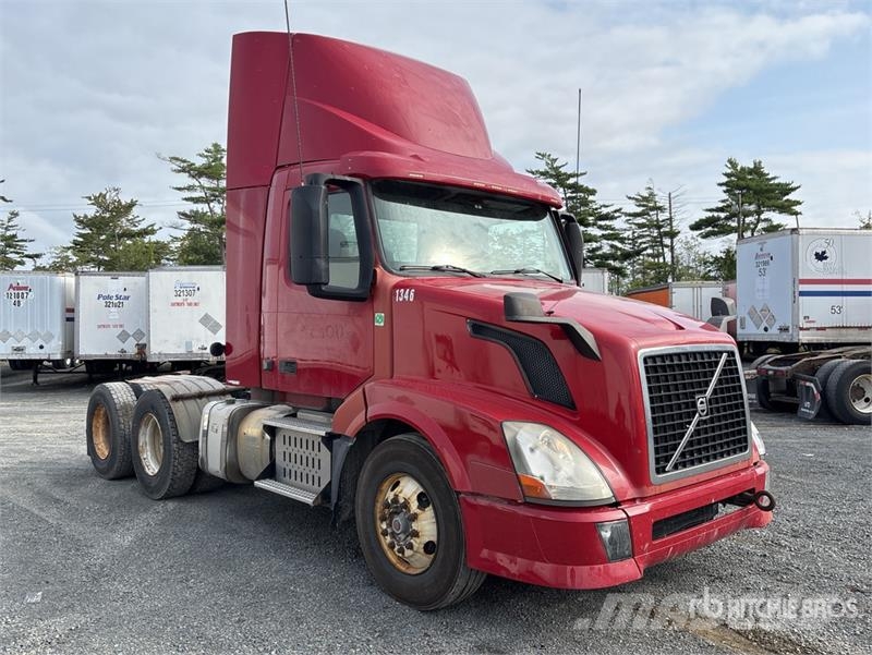 Volvo VNL Sadulveokid