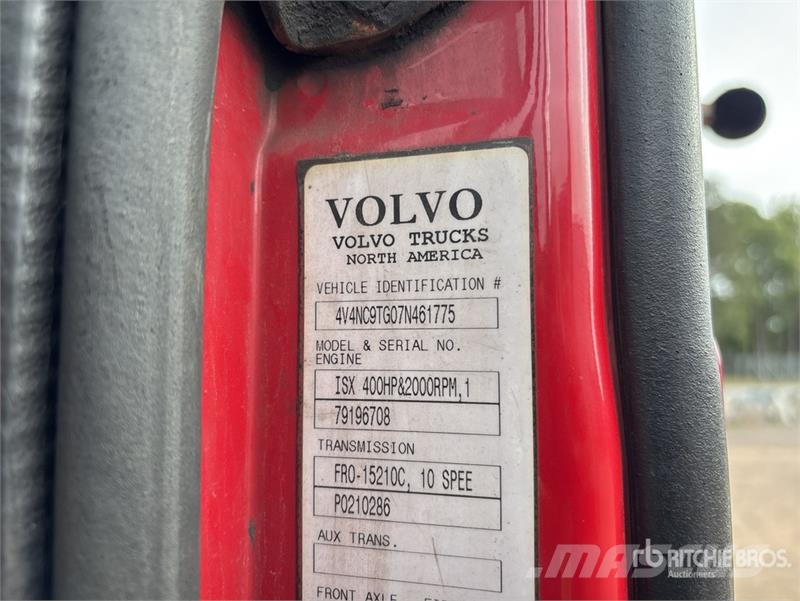 Volvo VNL 牵引车