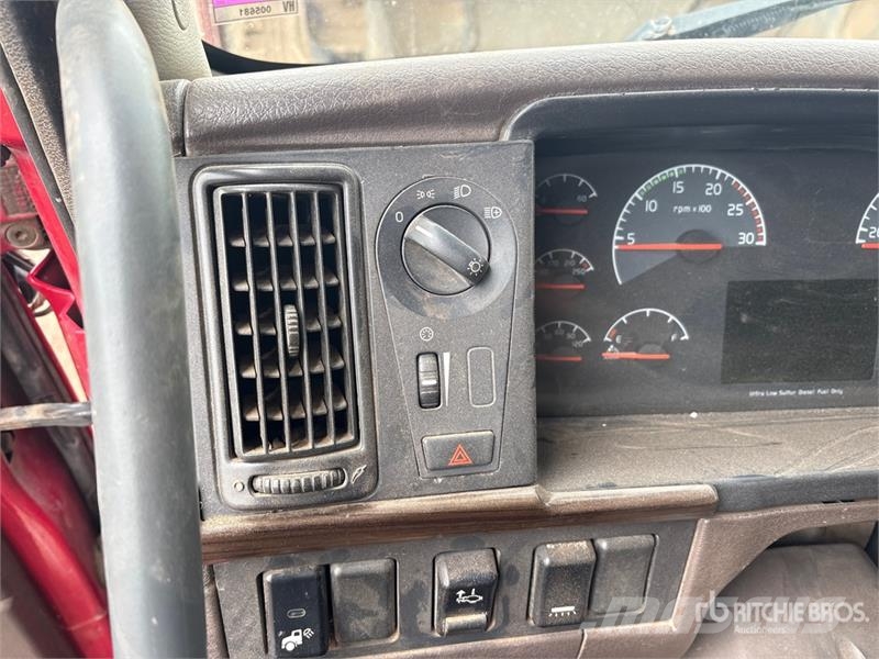 Volvo VNL Τράκτορες
