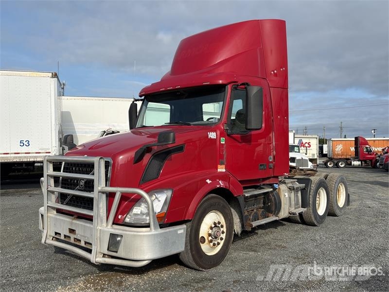 Volvo VNL Sadulveokid
