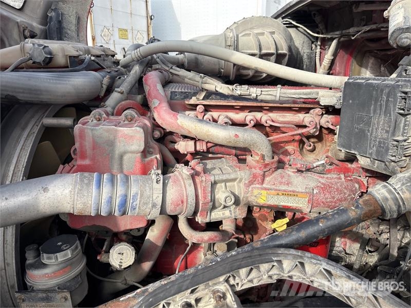 Volvo VNL Sadulveokid
