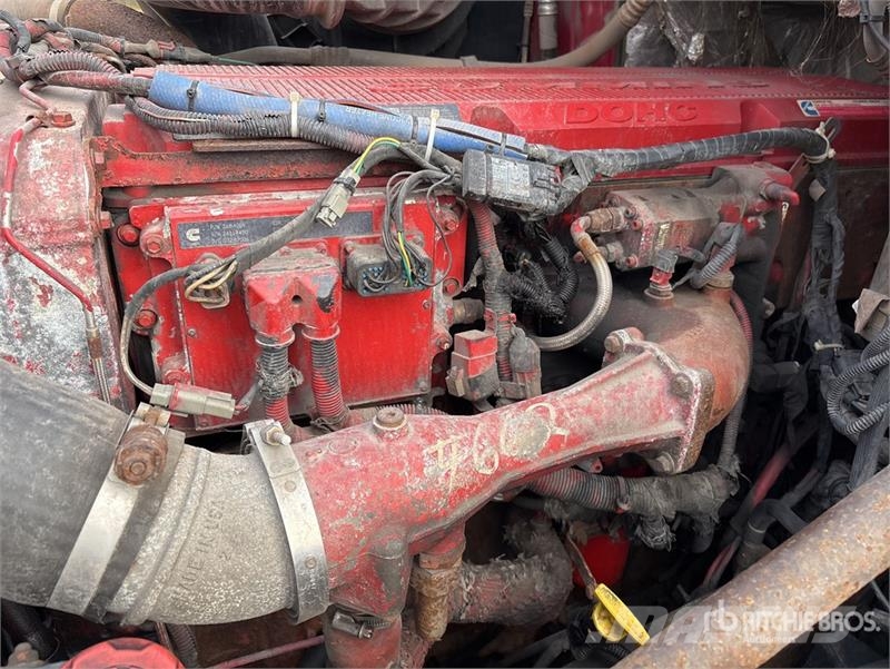 Volvo VNL 牵引车