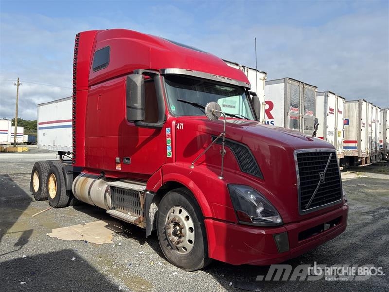 Volvo VNL Sadulveokid