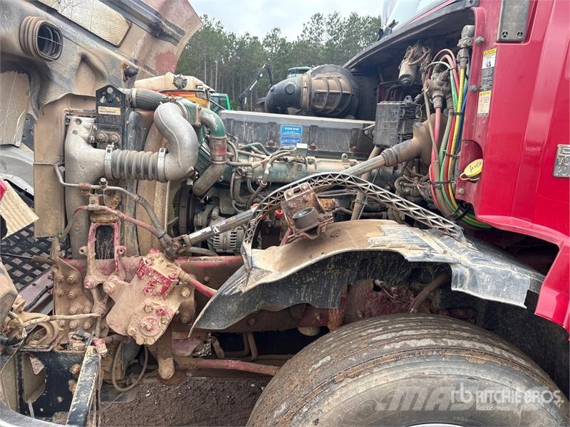 Volvo VNL Τράκτορες