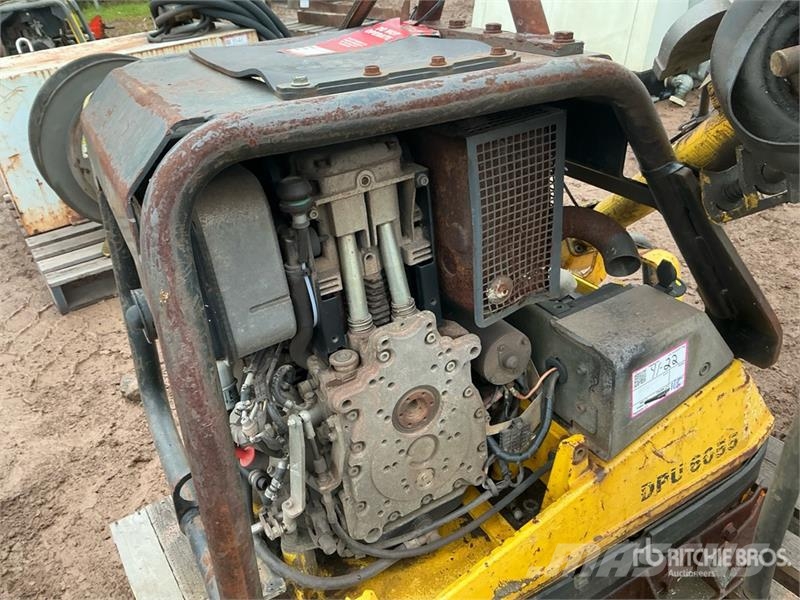 Wacker Neuson DPU-6055 Reversible Vibratory Plate Compactor Vibrationsgeräte