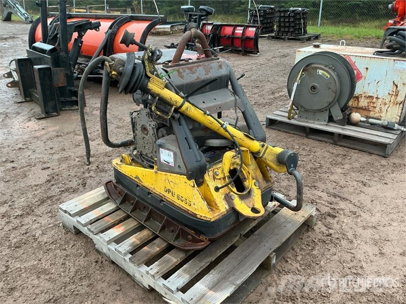 Wacker Neuson DPU-6055 Reversible Vibratory Plate Compactor Vibrationsgeräte