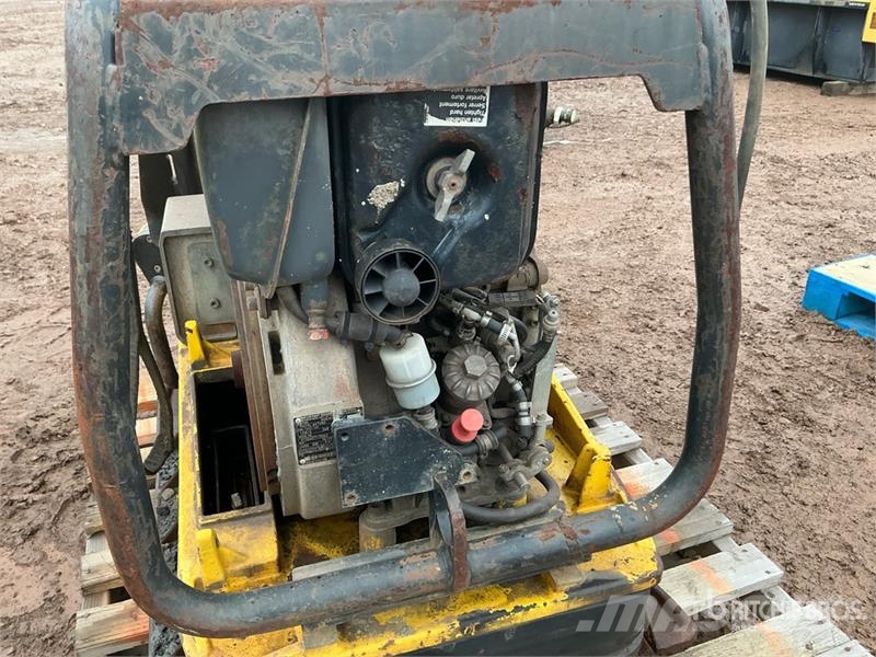 Wacker Neuson DPU-6055 Reversible Vibratory Plate Compactor Vibrationsgeräte