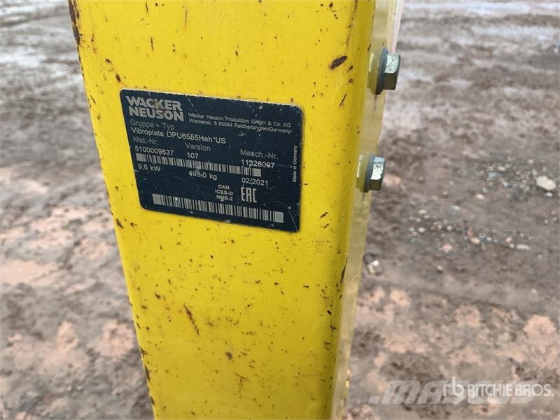 Wacker Neuson DPU6555H Reversible Vibratory Plate Compactor دكاكات أفقية