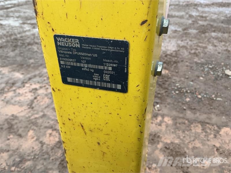 Wacker Neuson DPU6555H Reversible Vibratory Plate Compactor دكاكات أفقية