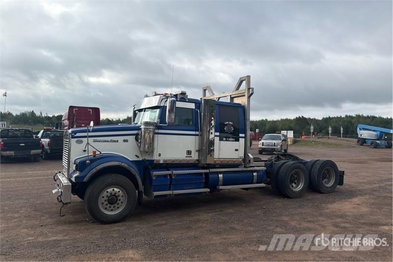 Western Star 4900 6x4 T/A Sleeper Truck Tractor (Inoperable) Влекачи
