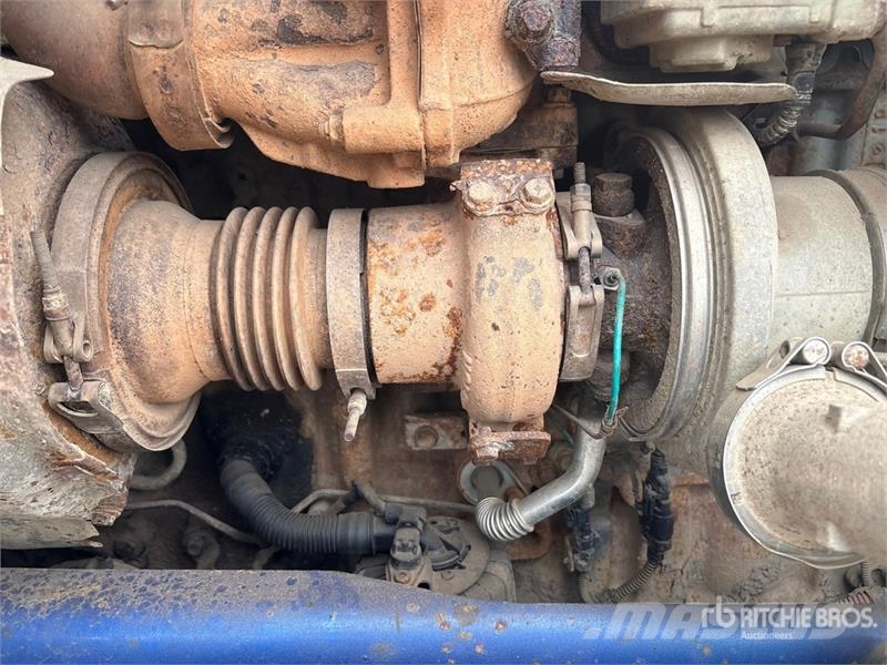 Western Star 4900 6x4 T/A Sleeper Truck Tractor (Inoperable) Влекачи