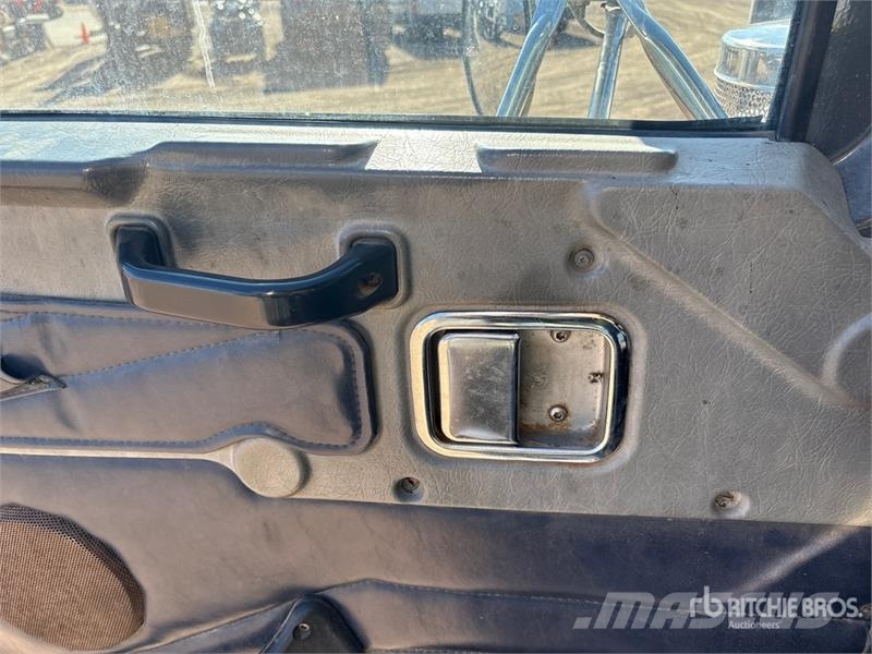 Western Star 4900 6x4 T/A Dump Truck Damperli kamyonlar