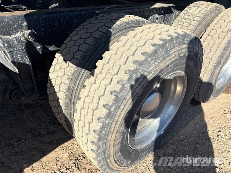 Western Star 4900 6x4 T/A Dump Truck Damperli kamyonlar