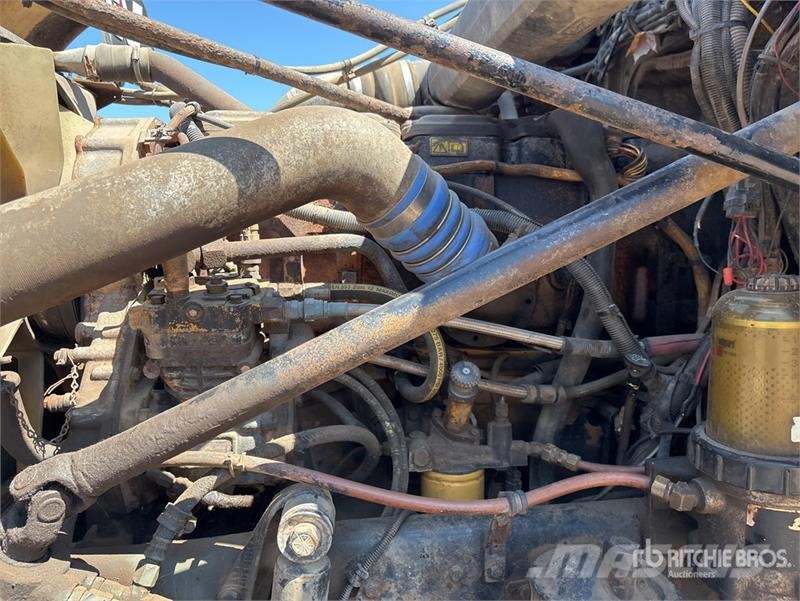 Western Star 4900 6x4 T/A Sleeper Truck Tractor (Inoperable) Dragbilar