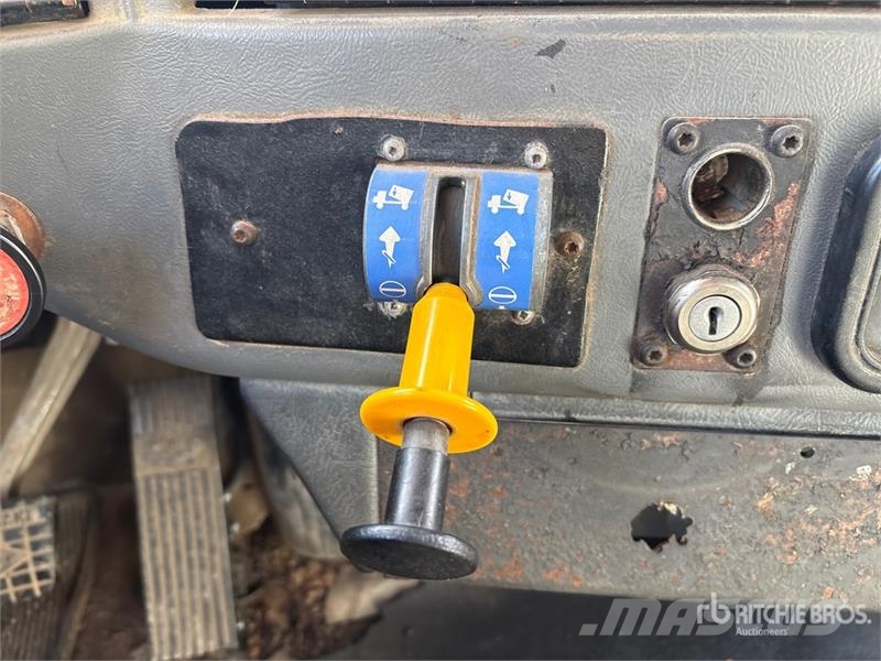 Western Star 4900 6x4 T/A Dump Truck Damperli kamyonlar