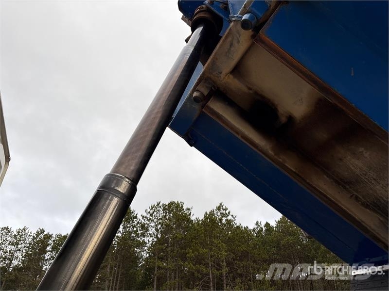 Western Star 4900 8x4 Twin-Steer T/A Dump Truck Kiperi kamioni