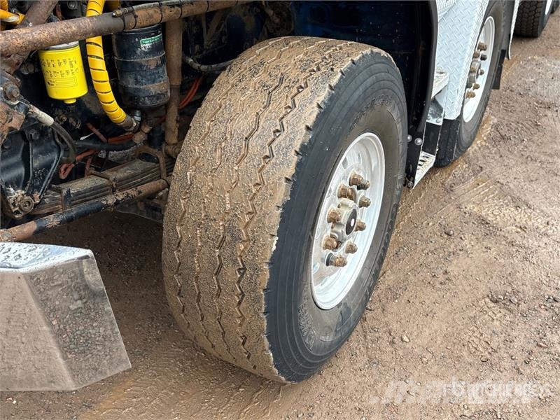 Western Star 4900 8x4 Twin-Steer T/A Dump Truck Kiperi kamioni