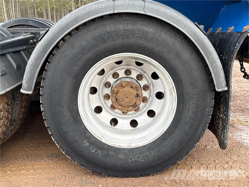 Western Star 4900 8x4 Twin-Steer T/A Dump Truck Kiperi kamioni