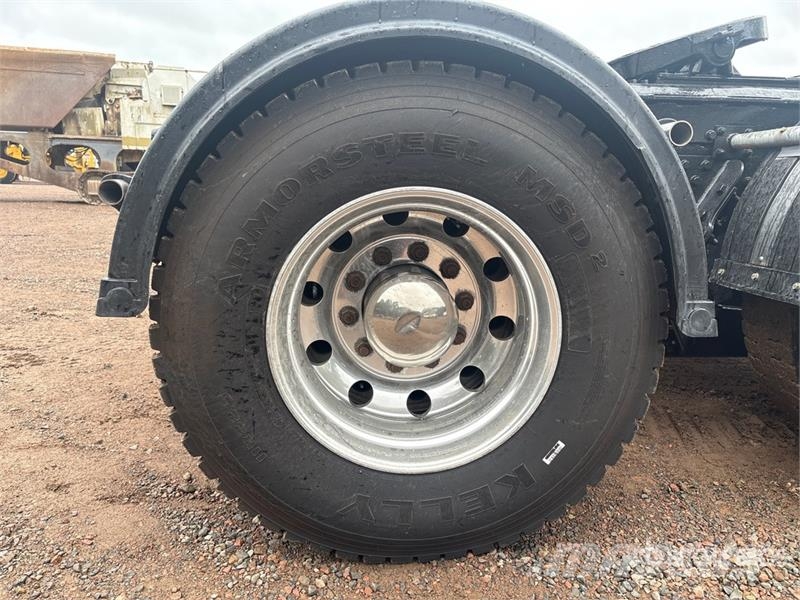 Western Star 4900 8x4 Tri/A Day Cab Truck Tractor Tractores (camiões)