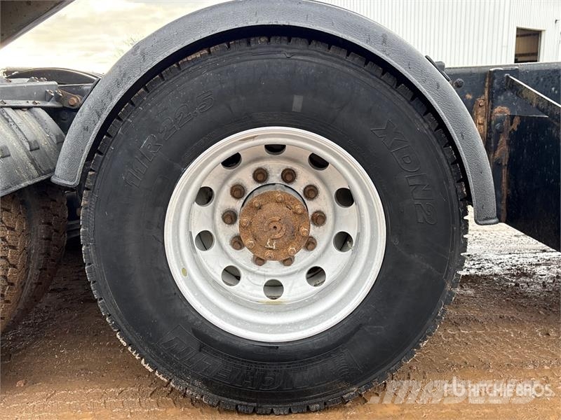 Western Star 4900 8x4 Twin-Steer T/A Dump Truck Kiperi kamioni