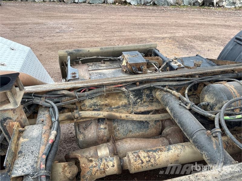 Western Star 4900 8x4 Twin-Steer T/A Dump Truck Kiperi kamioni