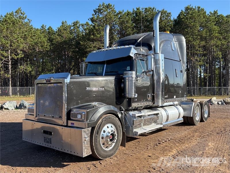 Western Star 4900 EX 6x4 T/A Sleeper Truck Tractor Ciągniki siodłowe