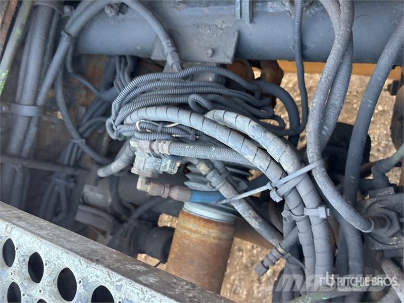 Western Star 4900FA 8x4 Tri/A Sleeper Truck Tractor Trekkers