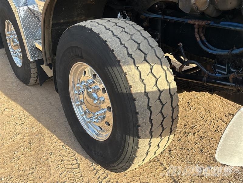 Western Star PM 47524 PX 9489 lb Knuckle Boom on Western Star Camioane cu macara