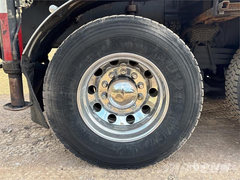 Western Star PM 47524 PX 9489 lb Knuckle Boom on Western Star Camioane cu macara