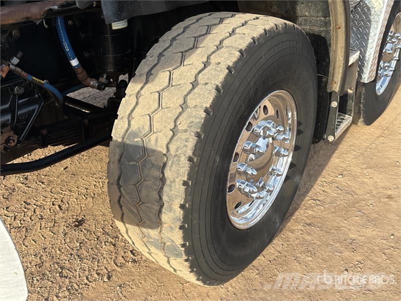 Western Star PM 47524 PX 9489 lb Knuckle Boom on Western Star Camioane cu macara