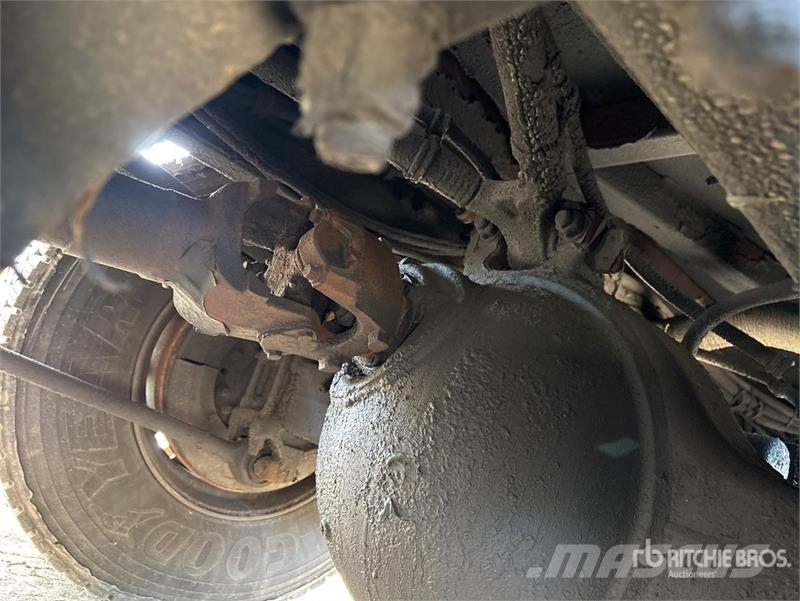 Western Star PM 47524 PX 9489 lb Knuckle Boom on Western Star Camioane cu macara