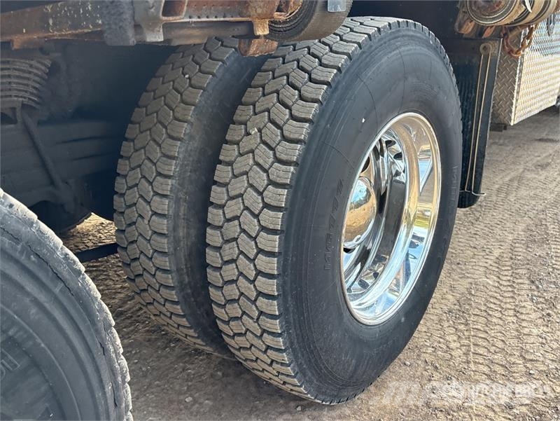 Western Star PM 47524 PX 9489 lb Knuckle Boom on Western Star Camioane cu macara