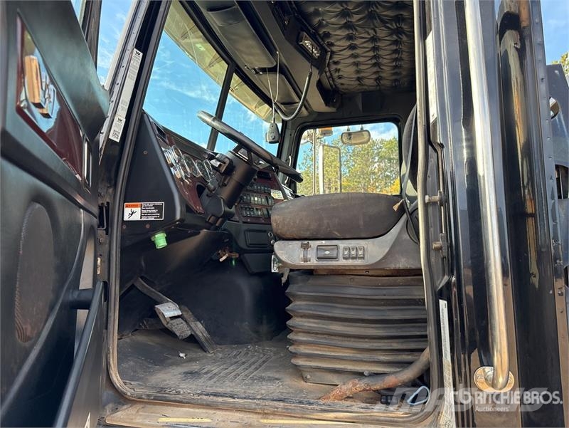 Western Star PM 47524 PX 9489 lb Knuckle Boom on Western Star Camioane cu macara
