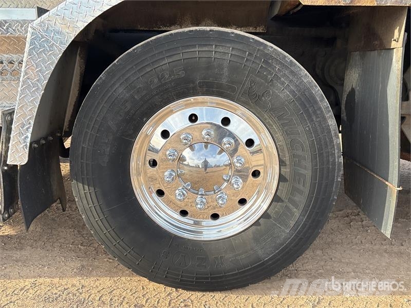 Western Star PM 47524 PX 9489 lb Knuckle Boom on Western Star Camioane cu macara