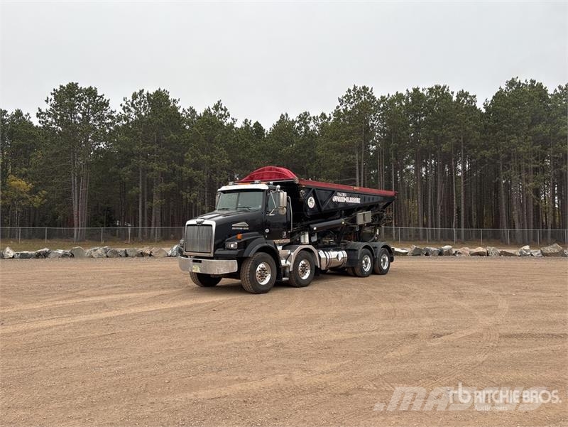 Western Star Stone Slinger Ultra 20 on  Western Star 4800TS 8x4 Betonikivikoneet