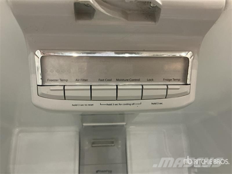  Whirlpool WRF560SFYM05 Refrigerator Drugi deli