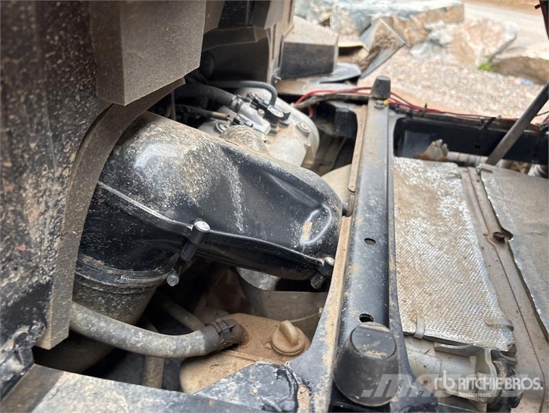 Yamaha WOLVERINE RMAX 1000 4x4 Utility Vehicle Підсобні машини