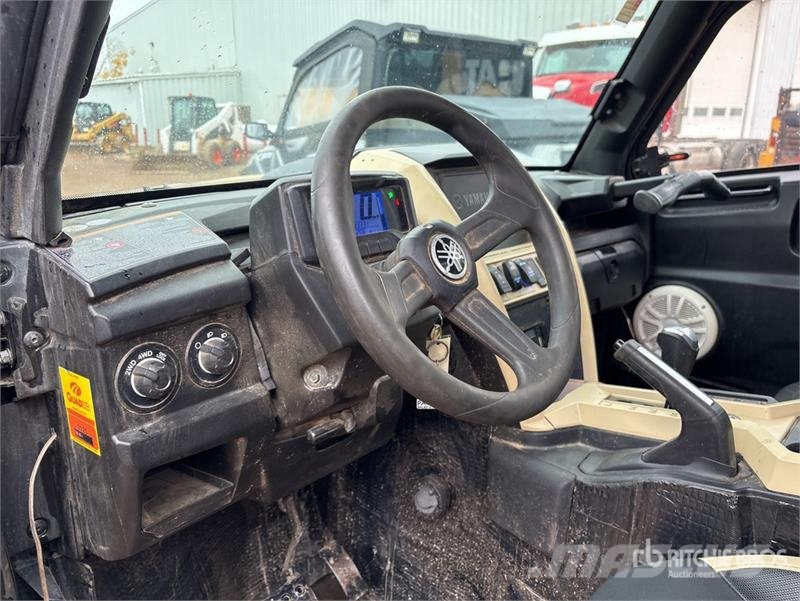 Yamaha WOLVERINE RMAX 1000 4x4 Utility Vehicle Підсобні машини