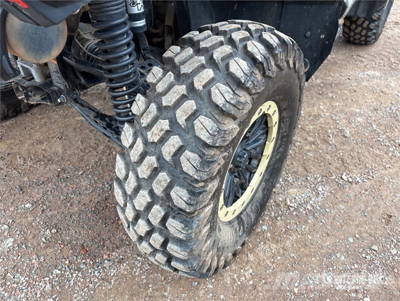 Yamaha WOLVERINE RMAX 1000 4x4 Utility Vehicle Підсобні машини