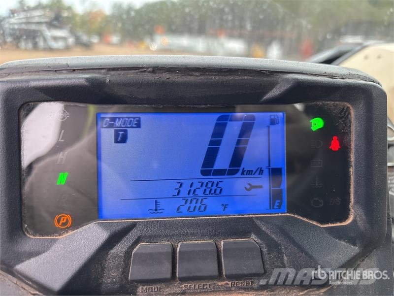 Yamaha WOLVERINE RMAX 1000 4x4 Utility Vehicle Підсобні машини