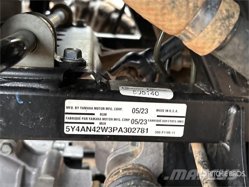 Yamaha WOLVERINE RMAX 1000 4x4 Utility Vehicle Підсобні машини