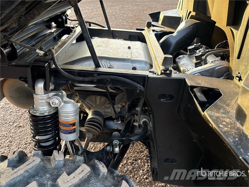 Yamaha Wolverine X2 4x4 Utility Vehicle ماكينات منفعة عامة