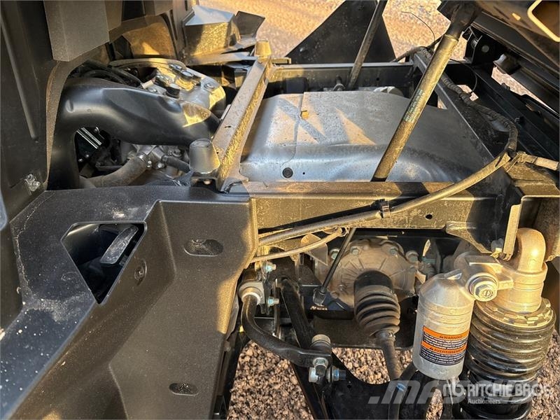 Yamaha Wolverine X2 4x4 Utility Vehicle ماكينات منفعة عامة