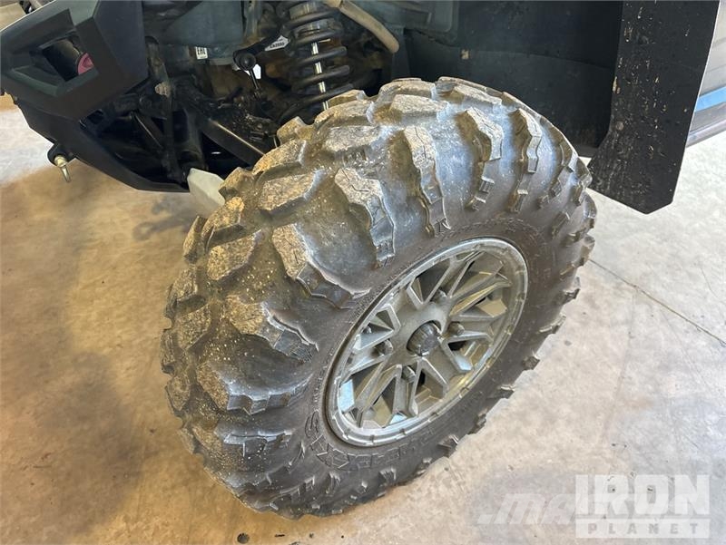 Yamaha YXE1000 4x4 Side By Side Automobili