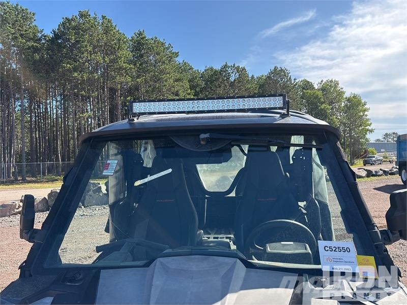 Yamaha YXE1000 4x4 Side By Side Automobili