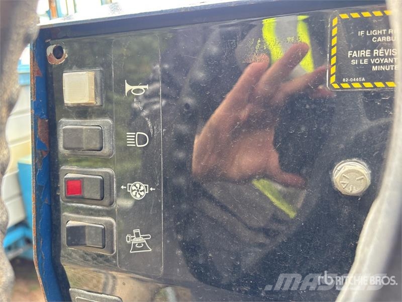 Zamboni Ice Resurfacer (Inoperable) Muud teekoristamise ja lumekoristamise masinad
