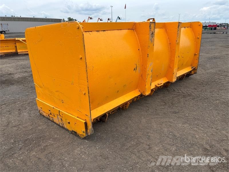  0 ft 146 in Snow Pusher Sneeuwschuivers en -ploegen