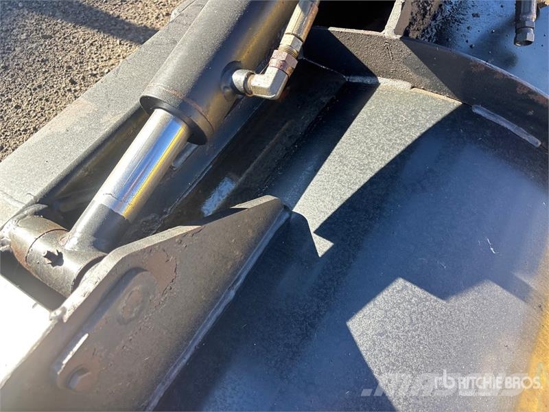 10 ft Snow Plow Снежные отвалы и плуги