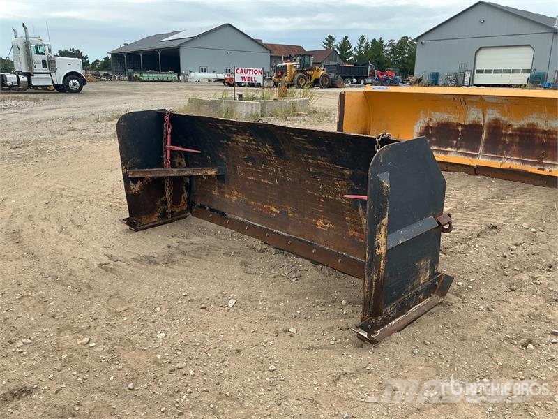 10 ft Snow Pusher Chasse neige