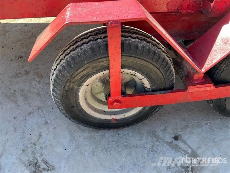 10 ft T/A Utility Trailer Andre hengere